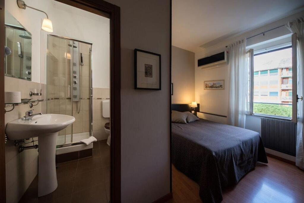 Domus Appia 154 B&B Rome Luaran gambar
