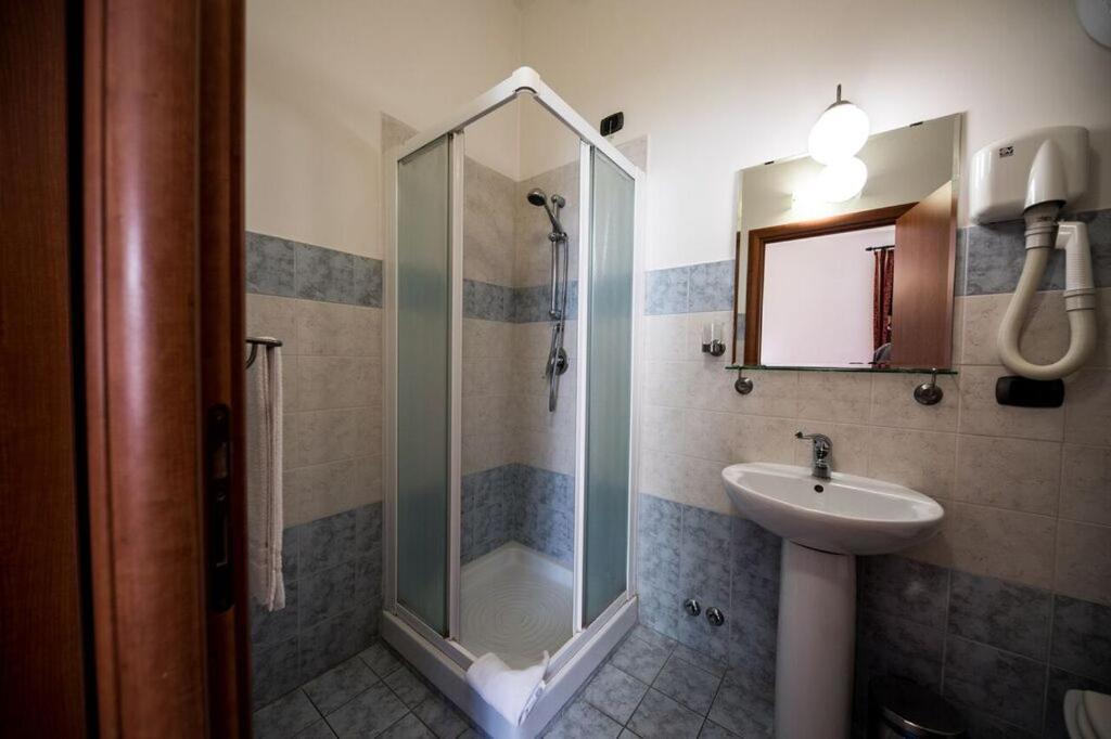 Domus Appia 154 B&B Rome Luaran gambar